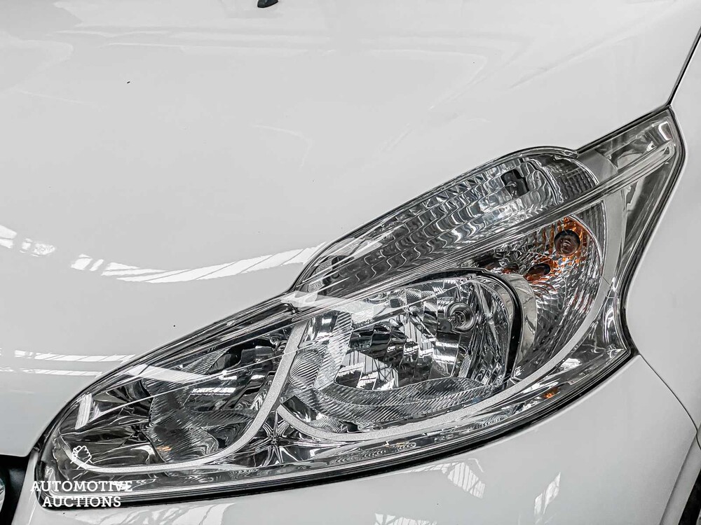 Peugeot 208 1.2 VTi Style 82hp 2014 ORIG-NL, 5-XHL-00