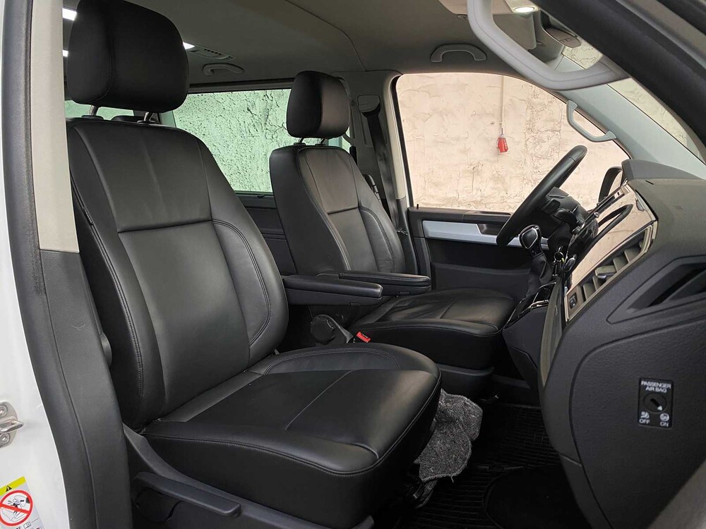 Volkswagen Caravelle Transporter Kombi 2.0 TDI L1H2 Highline 204hp 2018, H-298-LN