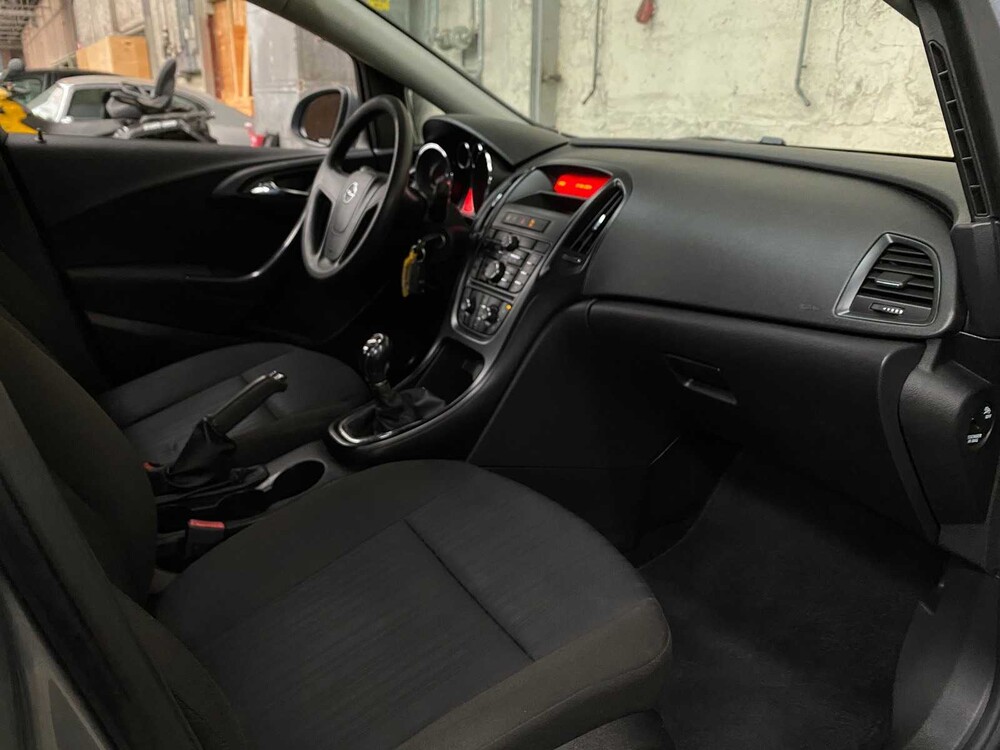 Opel Astra 1.4 Selection 87hp 2011, JD-041-R