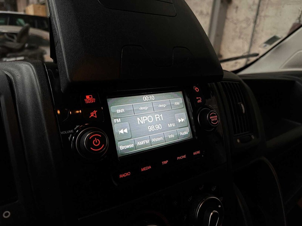 Citroen Jumper 30 2.0 HDI L2H2 EcDC 131hp, VVB-82-R