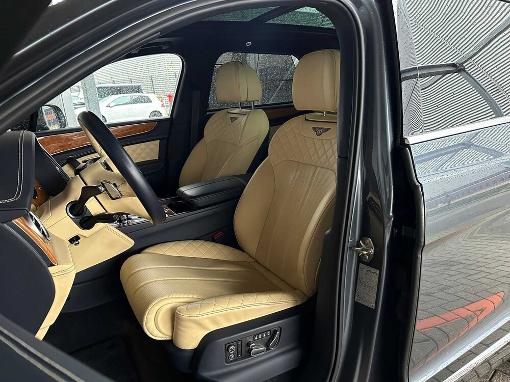 Bentley Bentayga 6.0 W12 608PS 2016, H-019-FX