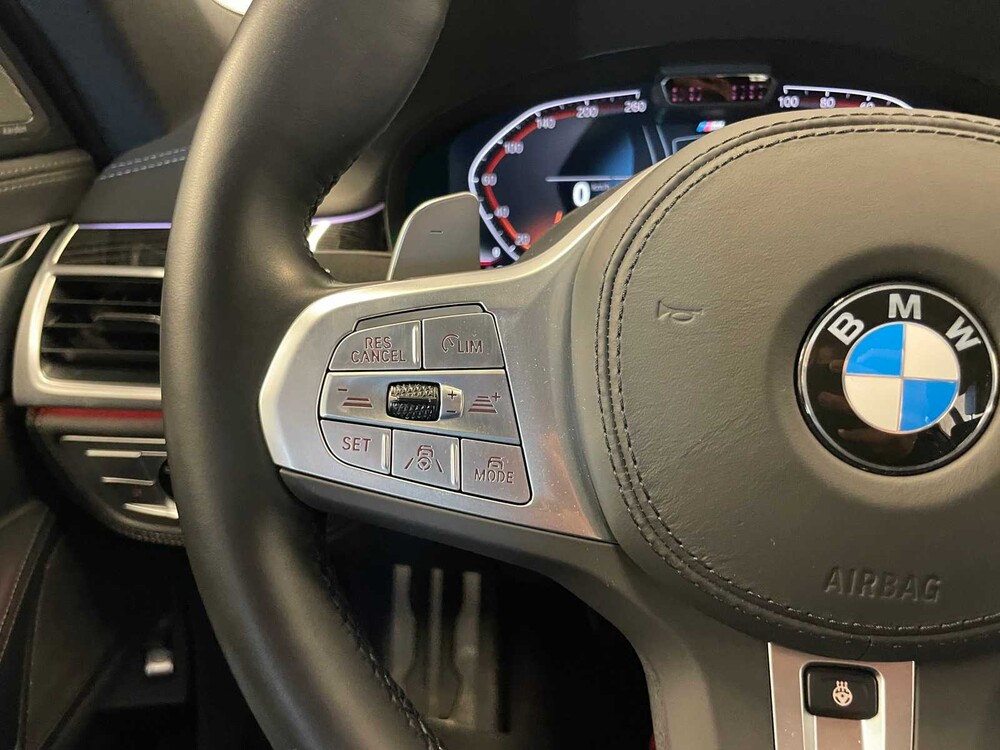 BMW 740d M-Sport xDrive High Executive G11 340PS 2022 ORIG-NL 7er, P-964-RZ
