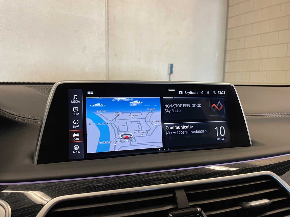 BMW 740d M-Sport xDrive High Executive G11 340PS 2022 ORIG-NL 7er, P-964-RZ