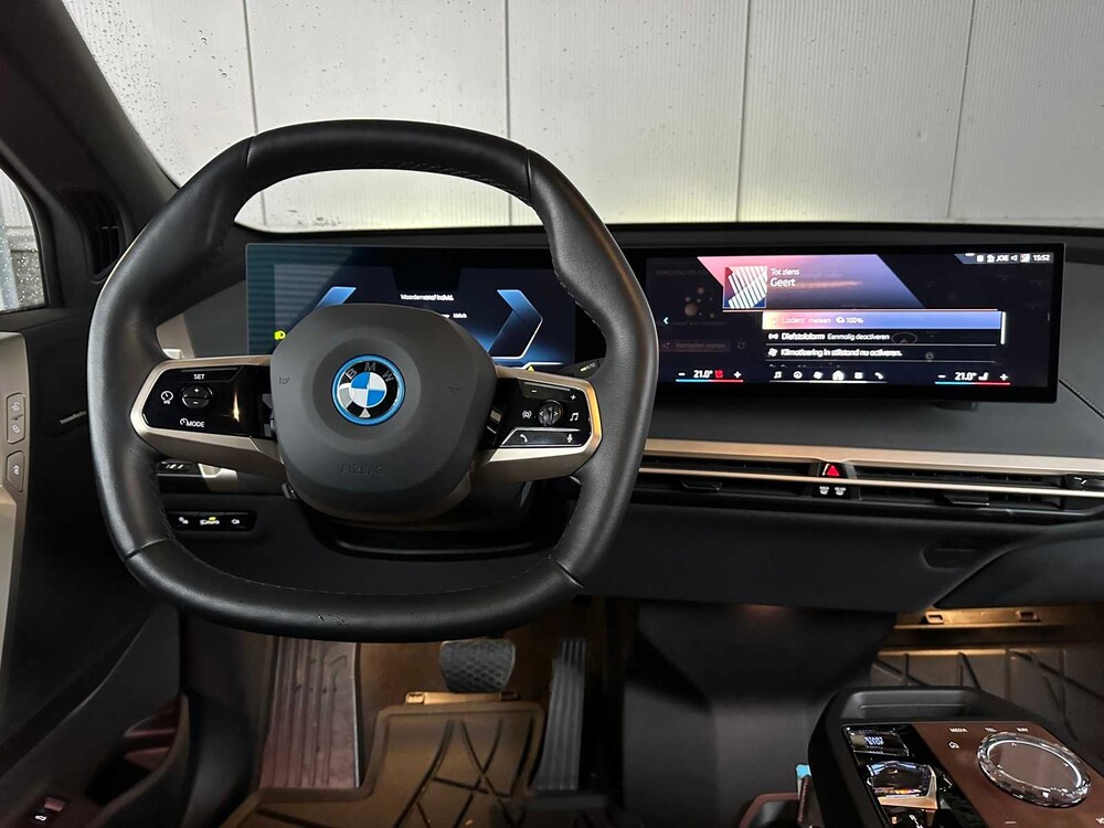 BMW iX xDrive40 Business High Executive Edition Plus 77 kWh 326PS 2023 ORIG-NL, S-978-TG