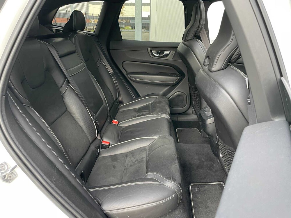 Volvo XC60 R-Design 2.0 D4 190PS 2019 ORIG-NL, XN-859-G