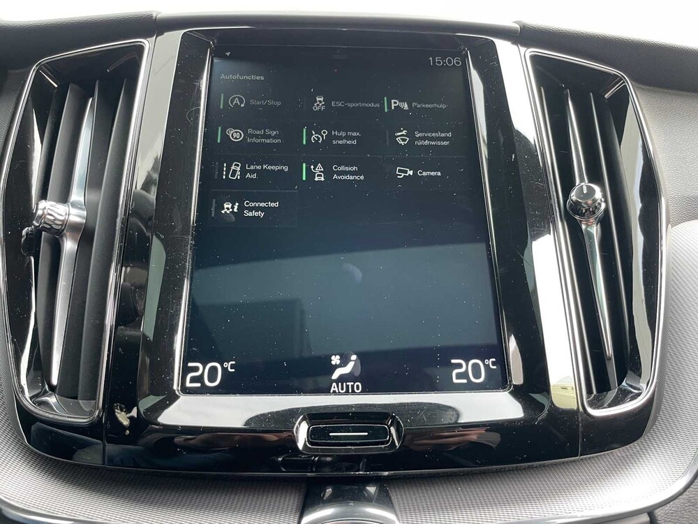 Volvo XC60 R-Design 2.0 D4 190PS 2019 ORIG-NL, XN-859-G