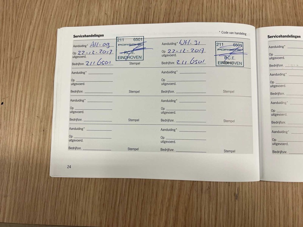 Porsche Cayenne 3.0 D V6 Platinum Edition 262PS 2017 ORIG-NL, NB-960-F