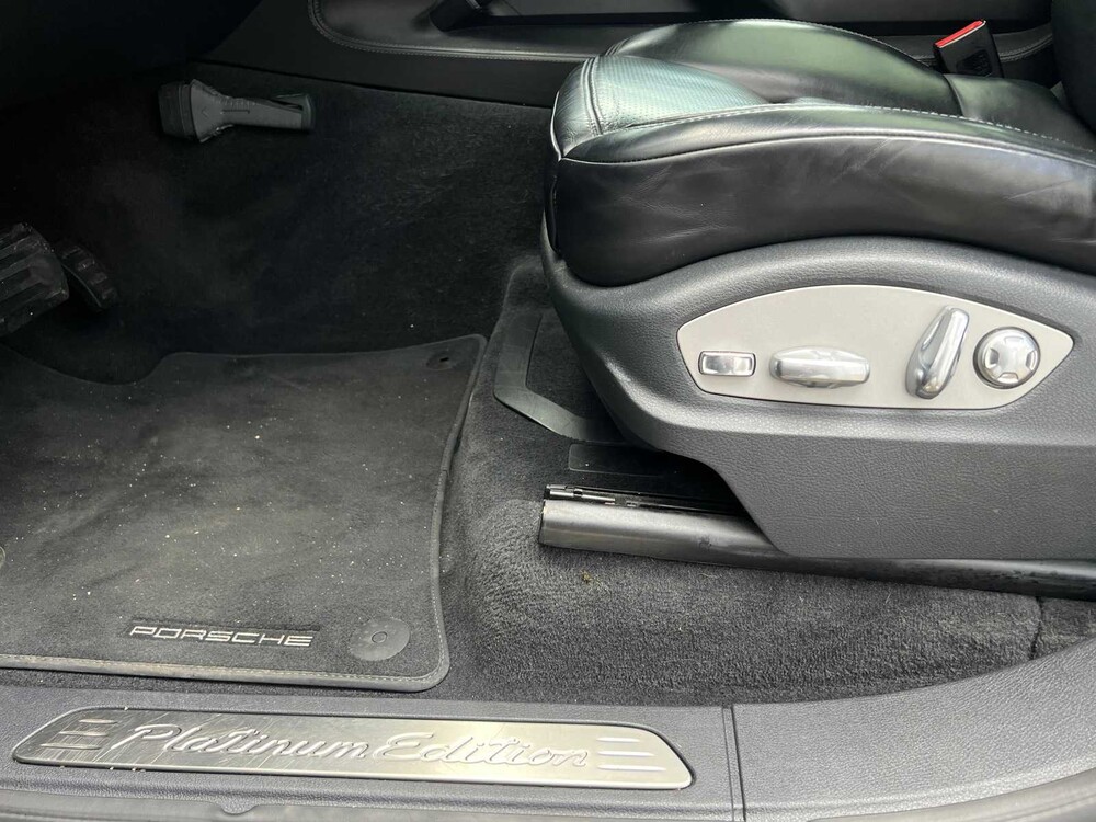 Porsche Cayenne 3.0 D V6 Platinum Edition 262PS 2017 ORIG-NL, NB-960-F