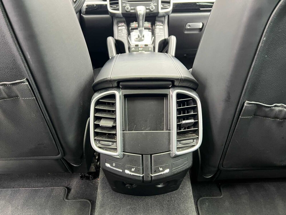 Porsche Cayenne 3.0 D V6 Platinum Edition 262PS 2017 ORIG-NL, NB-960-F