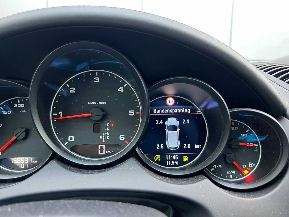 Porsche Cayenne 3.0 D V6 Platinum Edition 262PS 2017 ORIG-NL, NB-960-F