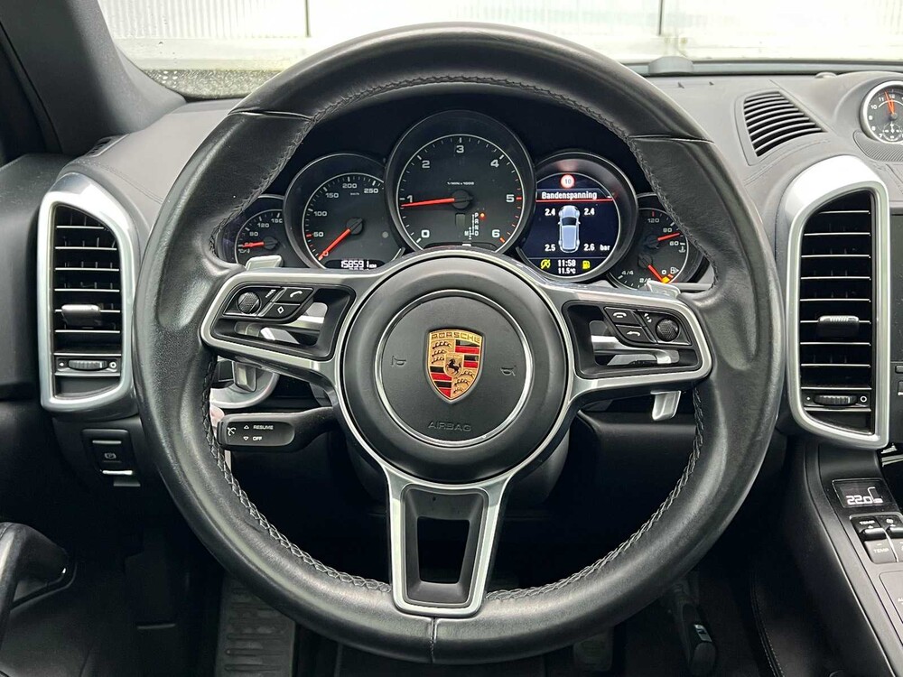 Porsche Cayenne 3.0 D V6 Platinum Edition 262PS 2017 ORIG-NL, NB-960-F