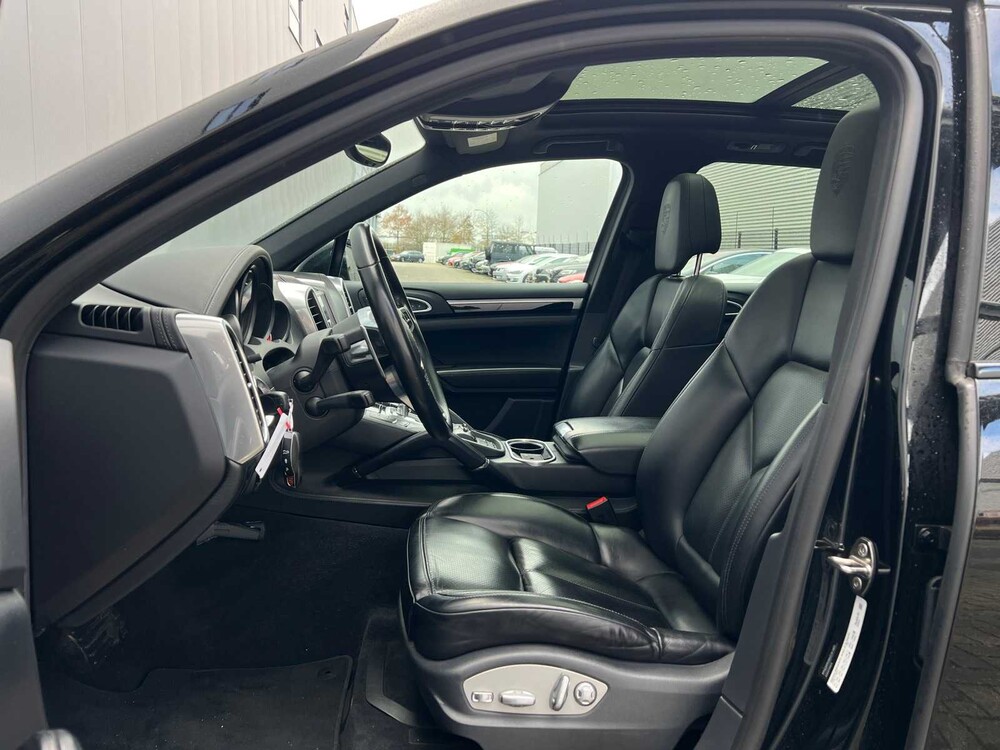 Porsche Cayenne 3.0 D V6 Platinum Edition 262PS 2017 ORIG-NL, NB-960-F