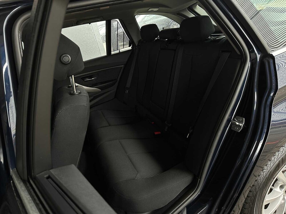 BMW 316d Touring Executive 116PS 2015 -Automatik- ORIG-NL, GK-739-J