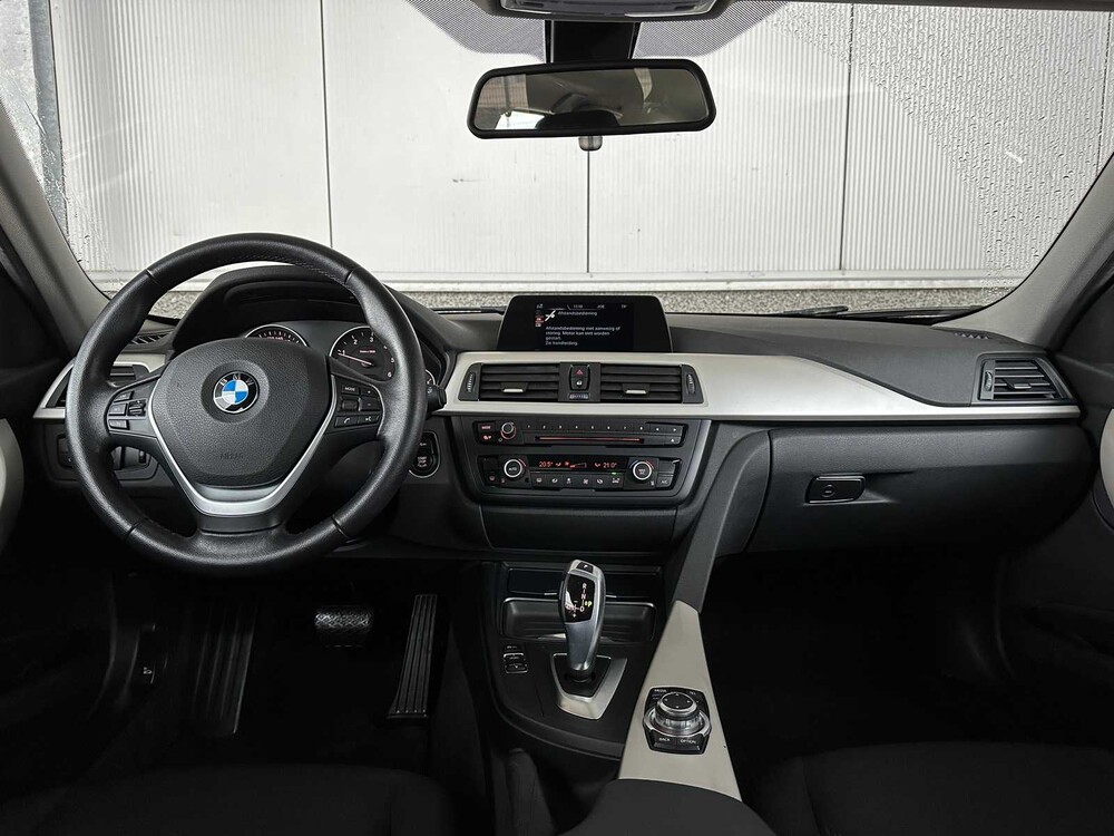 BMW 316d Touring Executive 116PS 2015 -Automatik- ORIG-NL, GK-739-J