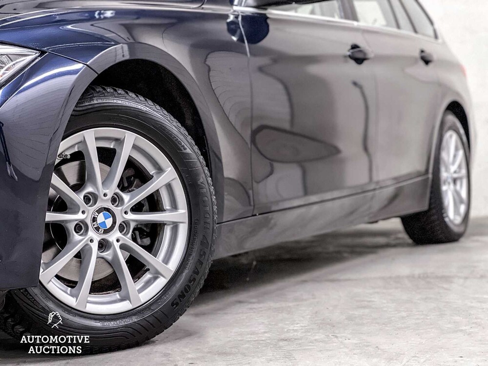 BMW 316d Touring Executive 116PS 2015 -Automatik- ORIG-NL, GK-739-J