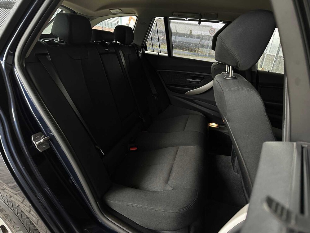 BMW 316d Touring Executive 116PS 2015 -Automatik- ORIG-NL, GK-739-J