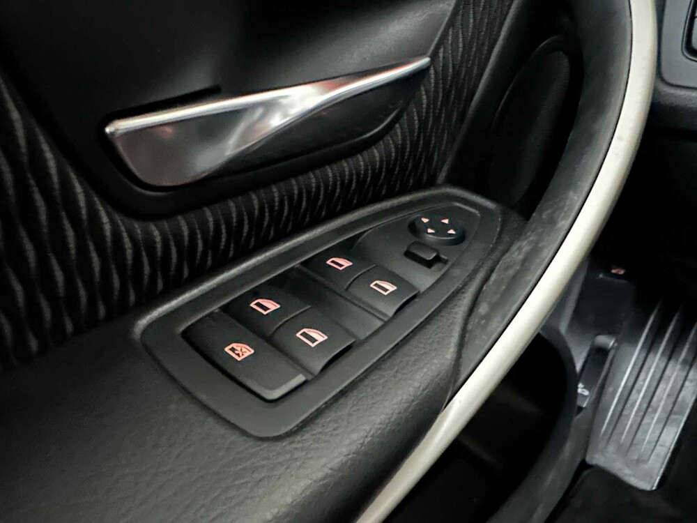 BMW 316d Touring Executive 116PS 2015 -Automatik- ORIG-NL, GK-739-J