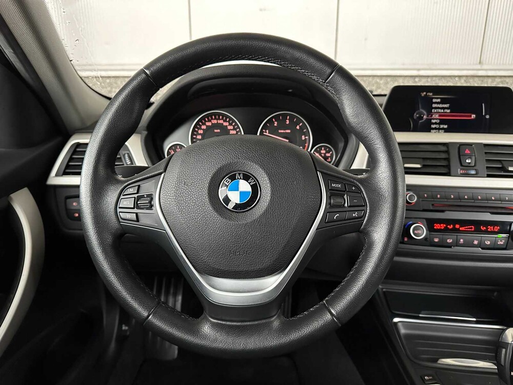 BMW 316d Touring Executive 116PS 2015 -Automatik- ORIG-NL, GK-739-J