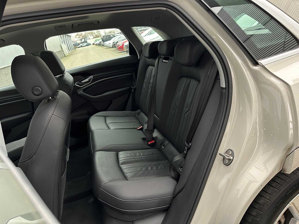 Audi E-Tron 50 Quattro Launch Edition Plus 71 kWh 313PS 2019, H-921-BH