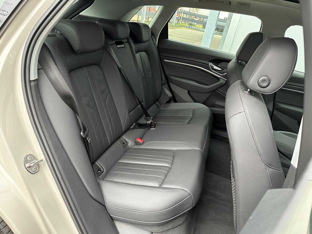 Audi E-Tron 50 Quattro Launch Edition Plus 71 kWh 313PS 2019, H-921-BH