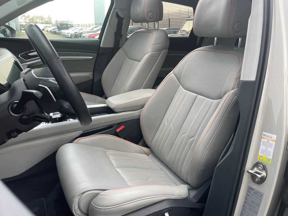 Audi E-Tron 55 Quattro Advance Pro Line Plus 360PS 2018, L-747-JS