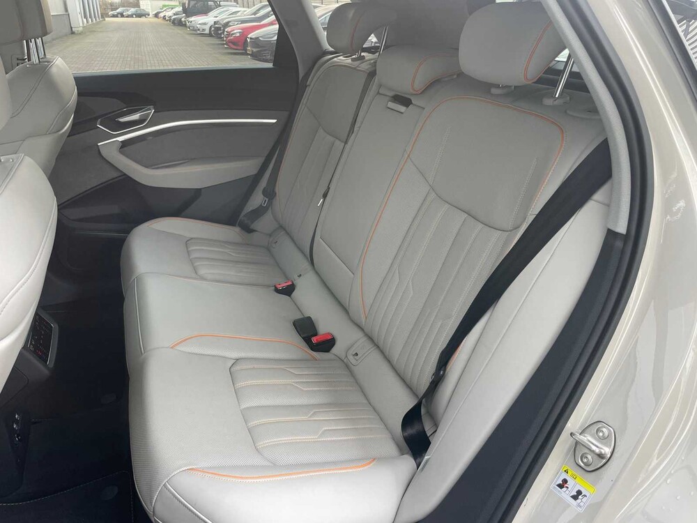 Audi E-Tron 55 Quattro Advance Pro Line Plus 360PS 2018, L-747-JS