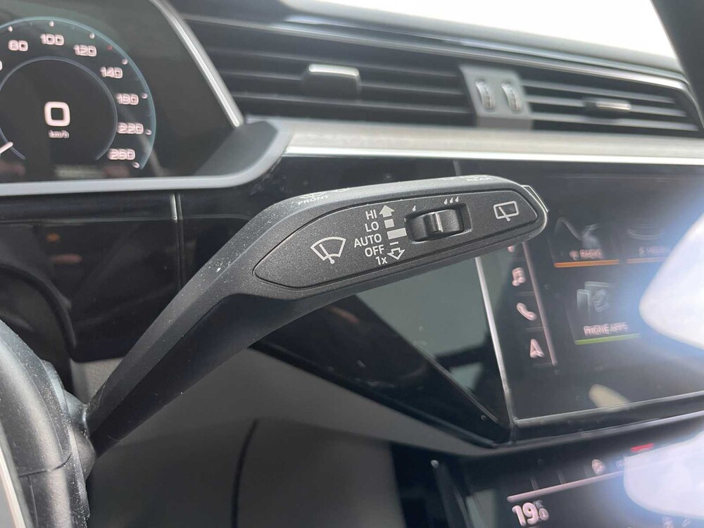 Audi E-Tron 55 Quattro Advance Pro Line Plus 360PS 2018, L-747-JS