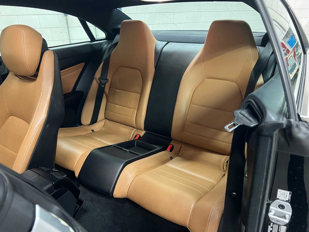 Mercedes-Benz E400 Coupé AMG 3.0 V6 4-Matic Prestige Sport Edition 400PS 2016 E-Klasse, R-182-FR