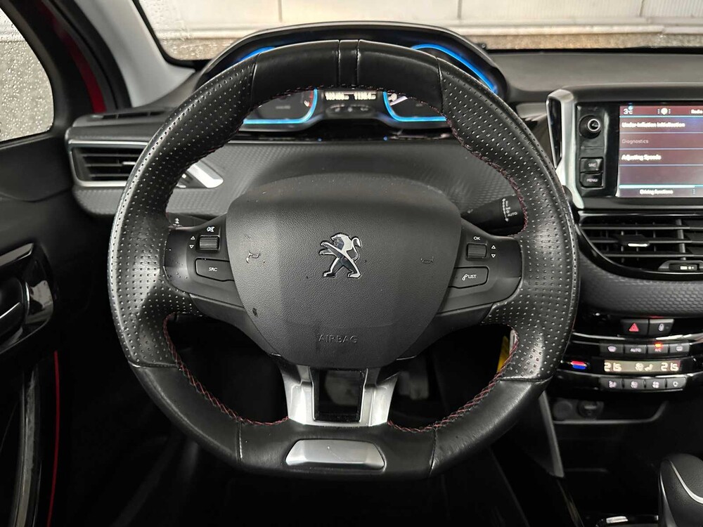 Peugeot 2008 1.2 PureTech Allure 110PS 2017, SZ-144-F