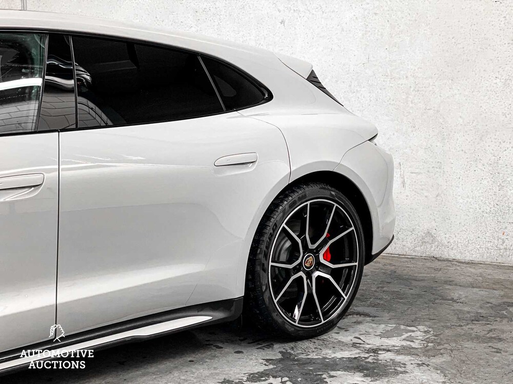 Porsche Taycan Sport Turismo 79 kWh 326PS 2022, P-060-TL