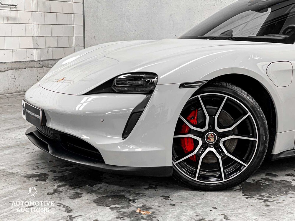 Porsche Taycan Sport Turismo 79 kWh 326PS 2022, P-060-TL