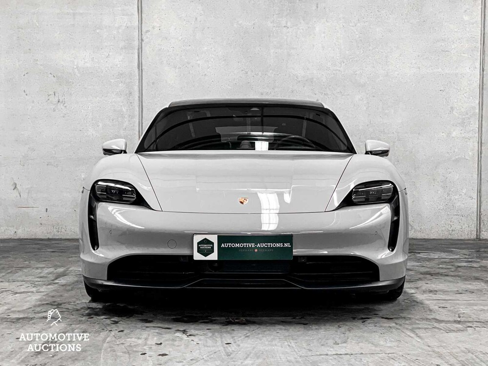 Porsche Taycan Sport Turismo 79 kWh 326PS 2022, P-060-TL