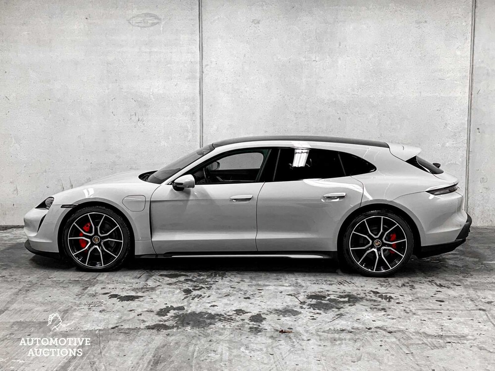Porsche Taycan Sport Turismo 79 kWh 326PS 2022, P-060-TL