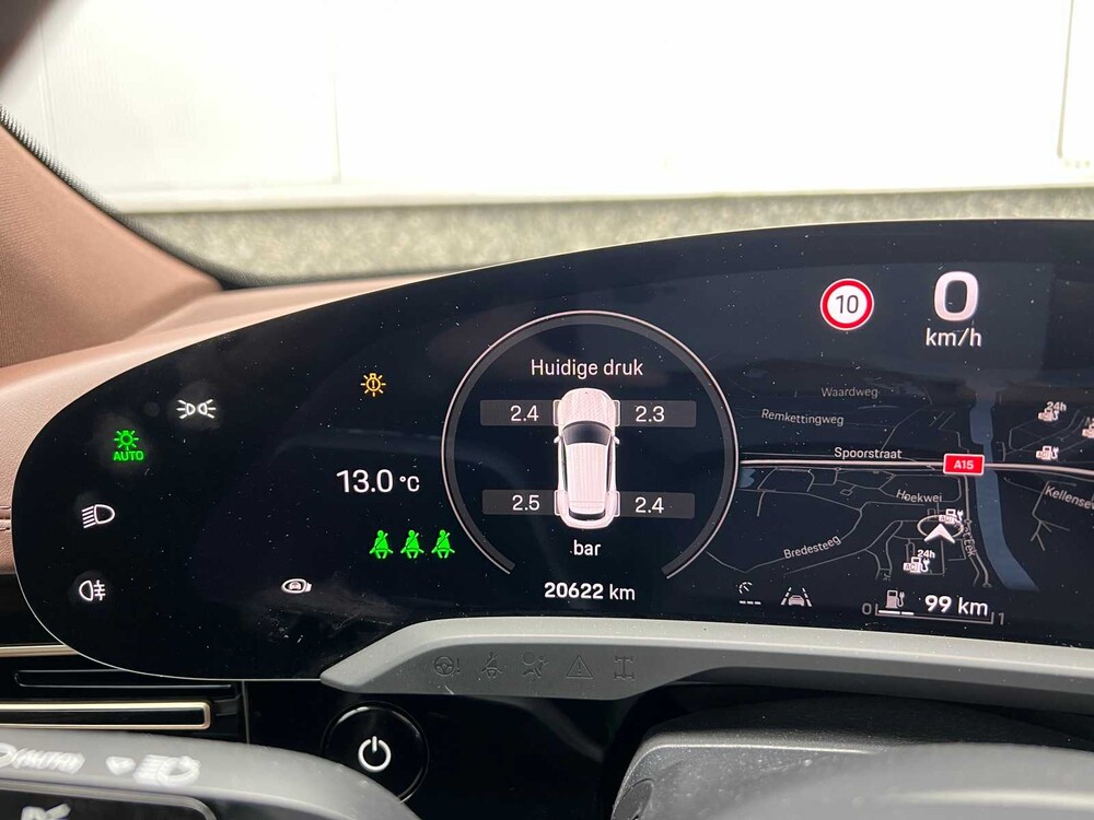 Porsche Taycan Sport Turismo 79 kWh 326PS 2022, P-060-TL