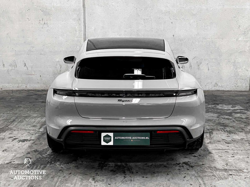 Porsche Taycan Sport Turismo 79 kWh 326PS 2022, P-060-TL