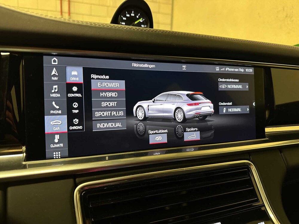 Porsche Panamera Sport Turismo 4 E-Hybrid 2.9 V6 Sport-Chrono 462PS 2018, K-396-ZJ