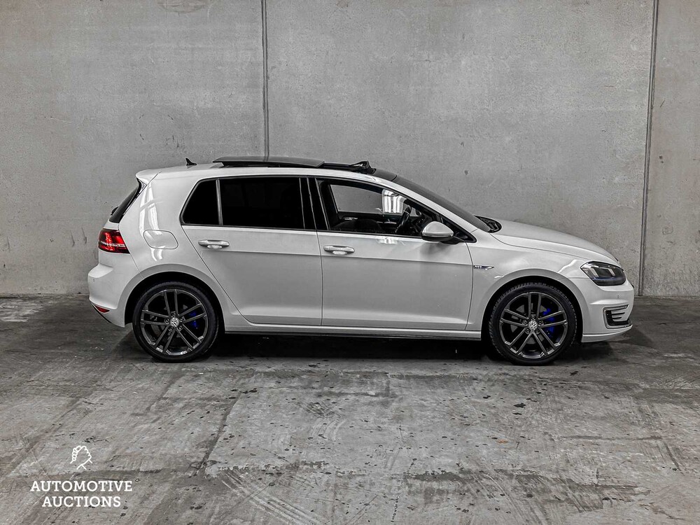 Volkswagen Golf GTE 1.4 TSI 204PS Plug-In Hybrid 2015 ORIG-NL, GL-329-J