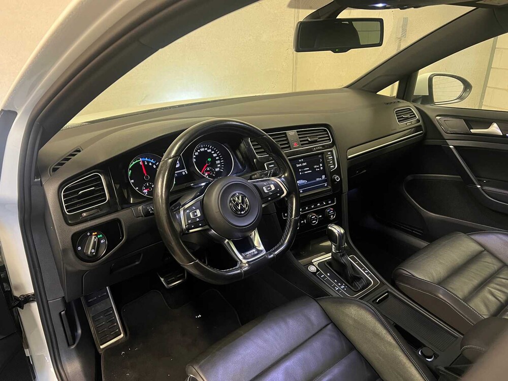 Volkswagen Golf GTE 1.4 TSI 204PS Plug-In Hybrid 2015 ORIG-NL, GL-329-J