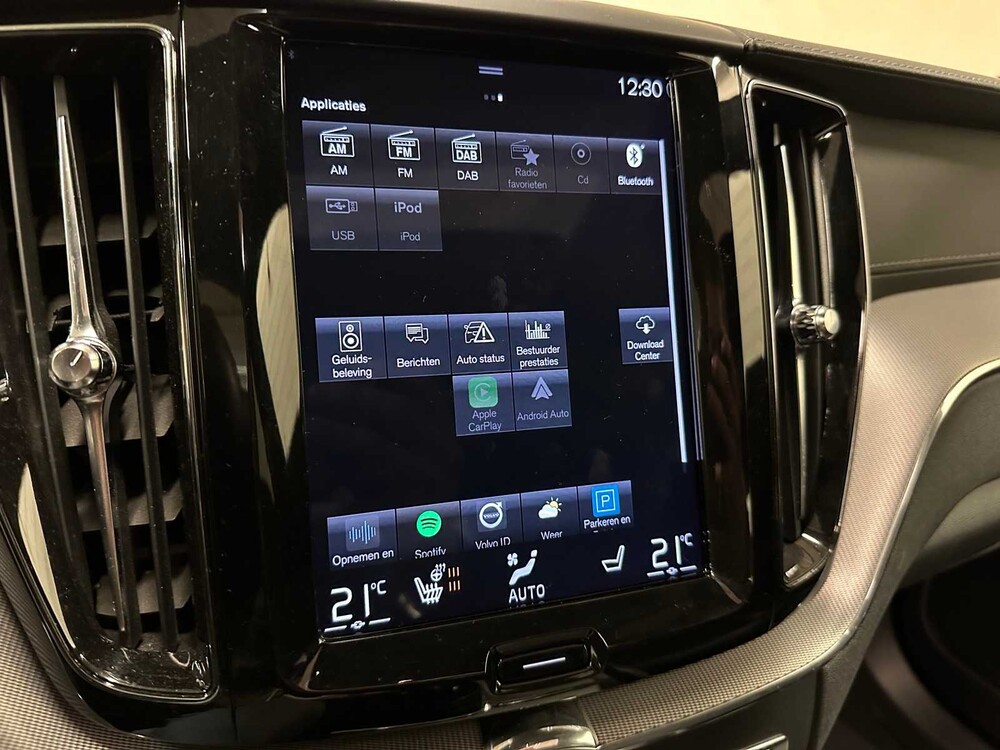 Volvo XC60 2.0 D5 AWD R-Design 235PS 2019 ORIG-NL, XS-033-S