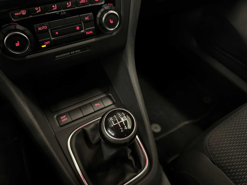 Volkswagen Golf Variant R-Line 1.4 TSI Highline 160PS 2010, RK-069-N