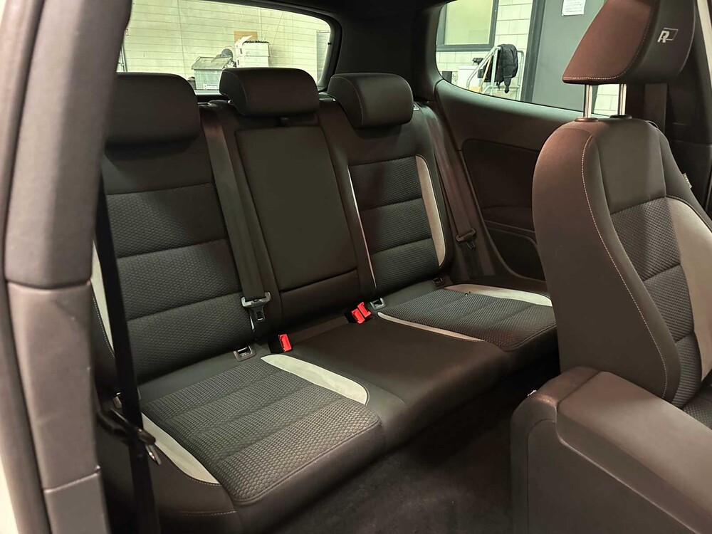 Volkswagen Golf Variant R-Line 1.4 TSI Highline 160PS 2010, RK-069-N