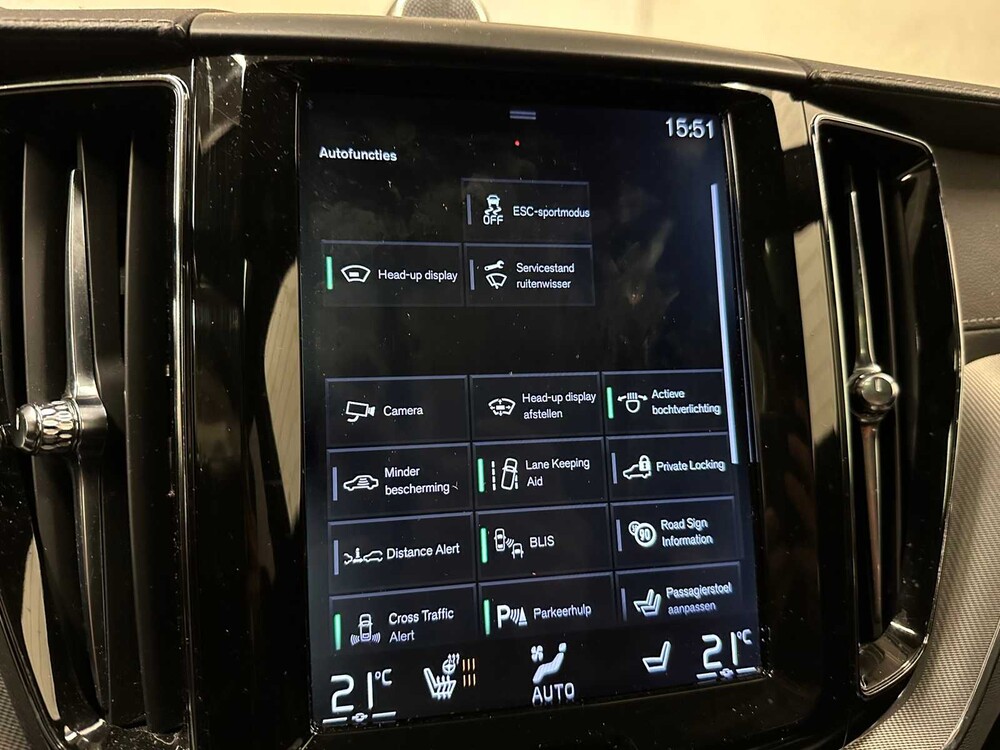 Volvo XC60 2.0 T8 Twin Engine AWD Beschriftung 320PS 2018 ORIG-NL, RT-437-X