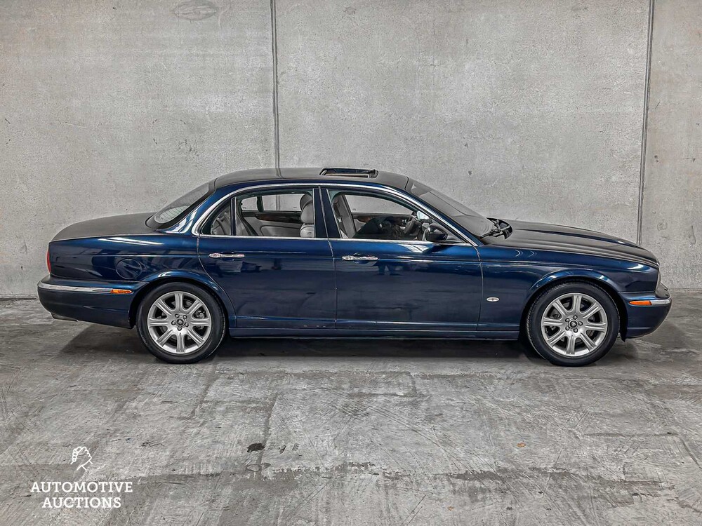 Jaguar XJ 2.7D V6 Sovereign 207PS 2006 ORIG-NL, 95-SJ-SN -Youngtimer-