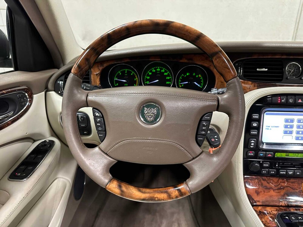 Jaguar XJ 2.7D V6 Sovereign 207PS 2006 ORIG-NL, 95-SJ-SN -Youngtimer-