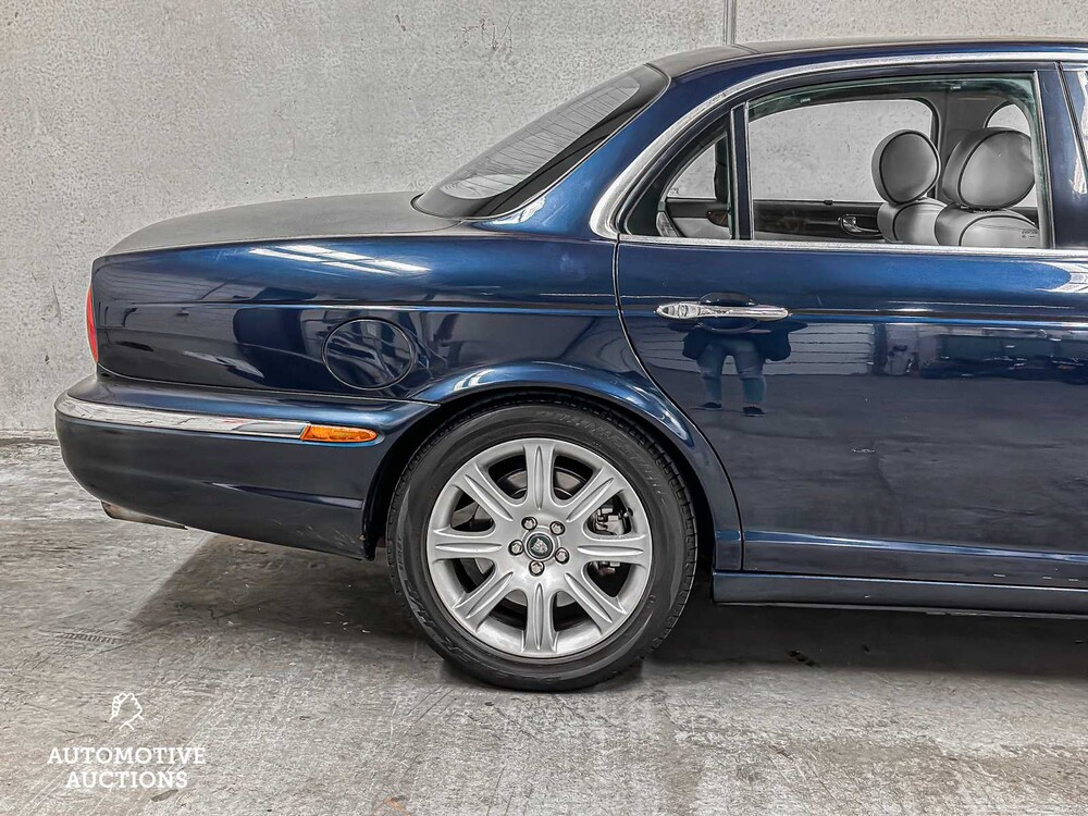 Jaguar XJ 2.7D V6 Sovereign 207PS 2006 ORIG-NL, 95-SJ-SN -Youngtimer-