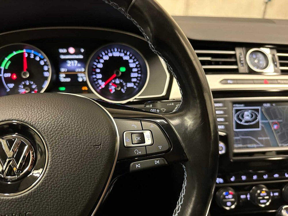 Volkswagen Passat Variant GTE 1.4 TSI Highline 156PS 2015, HJ-119-D