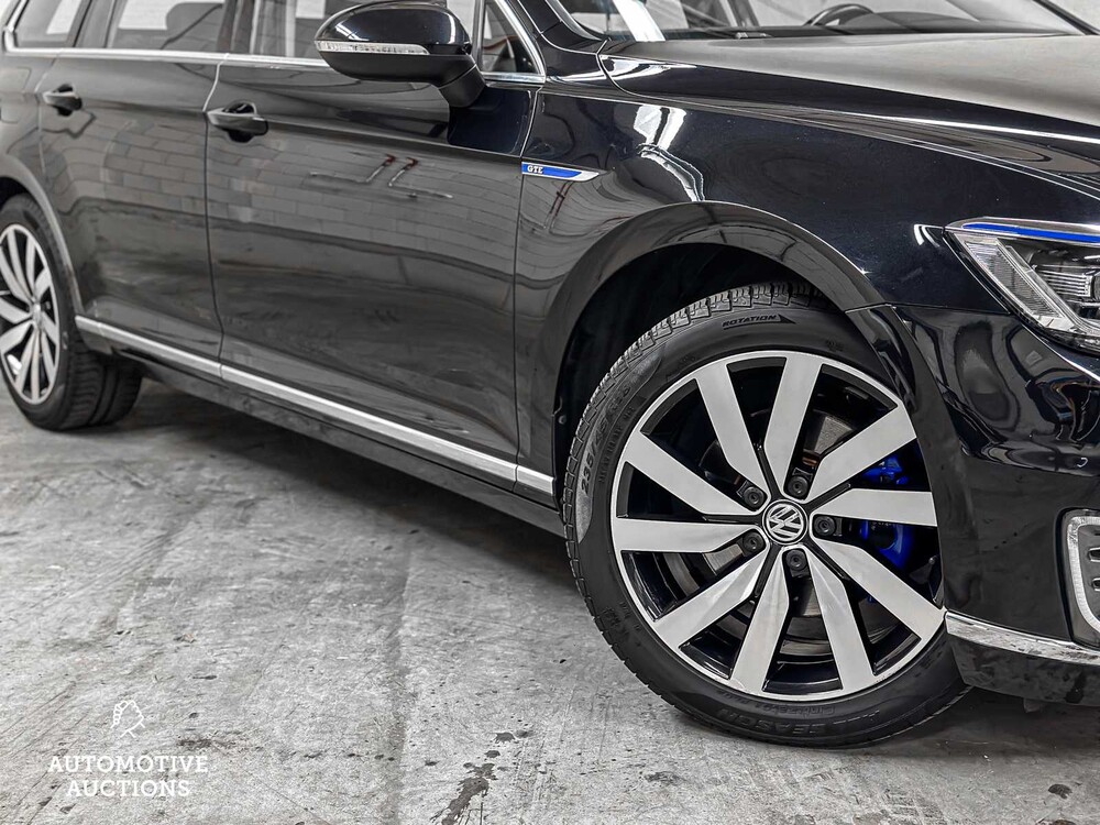 Volkswagen Passat Variant GTE 1.4 TSI Highline 156PS 2015, HJ-119-D