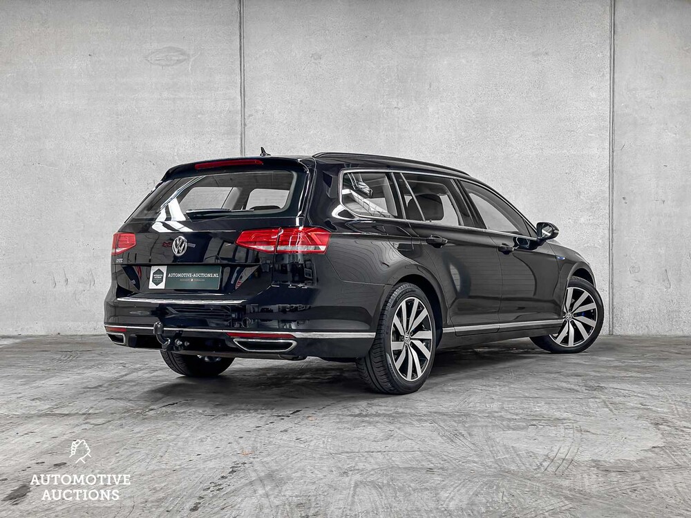 Volkswagen Passat Variant GTE 1.4 TSI Highline 156PS 2015, HJ-119-D