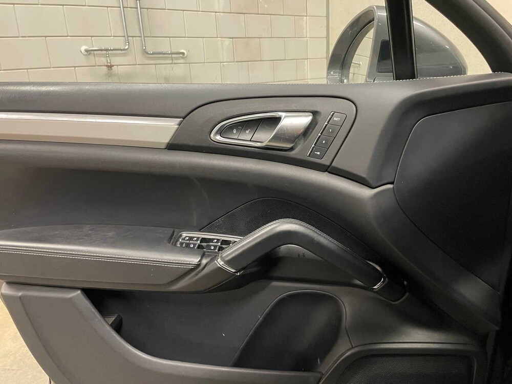 Porsche Cayenne S 4.2 D Sport-Chrono 385PS 2016, RS-055-H