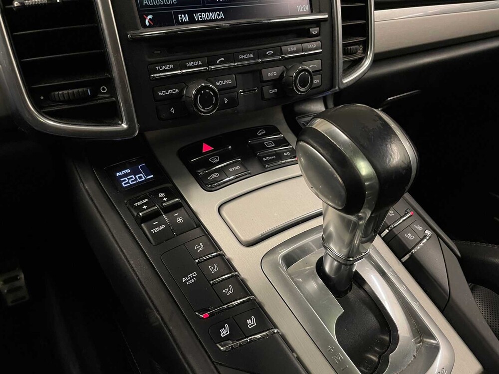 Porsche Cayenne S 4.2 D Sport-Chrono 385PS 2016, RS-055-H